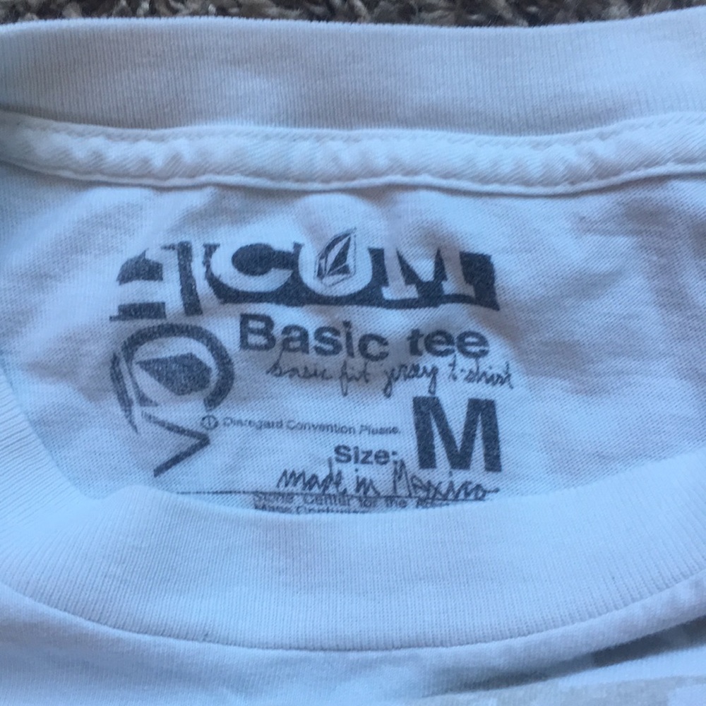 Men’s volcom basic stone tee - Picture 4 of 4